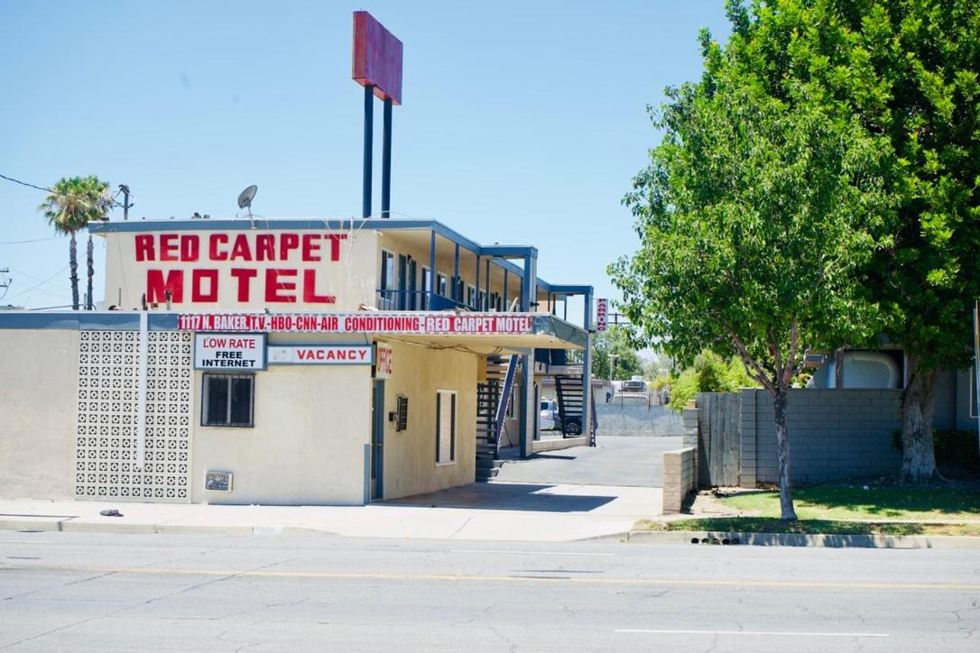 Red Carpet Motel By Ontario Buitenkant foto
